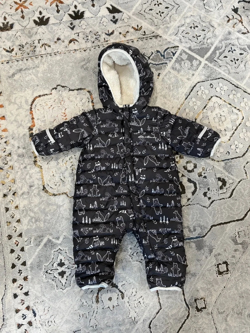 Eddie Bauer forest friends baby Sherpa lined bunting snowsuit, 0-3 months